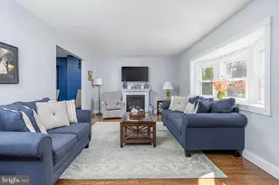 10 White Birch Ct, Blackwood, NJ 08012 - Photo 2
