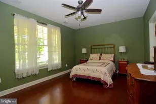 218 Wilshire Blvd, Swedesboro, NJ 08085 - Photo 14