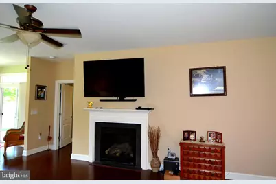 218 Wilshire Boulevard, Swedesboro, NJ 08085 - Photo 12