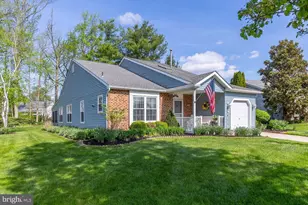 4 Stewart Ln, Deptford, NJ 08096 - Photo 2