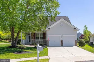 2 Quinton Ct, Swedesboro, NJ 08085 - Photo 1