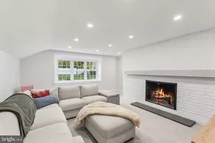 301 Westwood Dr, West Deptford, NJ 08096 - Photo 16