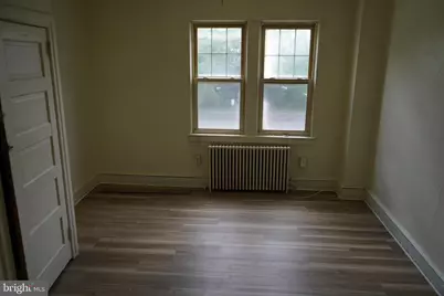 915 N Delaware Street, Paulsboro, NJ 08066 - Photo 12