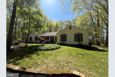 7 Laurel Drive, Harrison Township, NJ 08062 - Photo 2