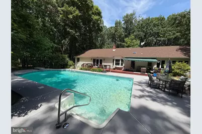 7 Laurel Drive, Harrison Township, NJ 08062 - Photo 2