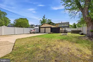 637 Billings Ave, Paulsboro, NJ 08066 - Photo 26