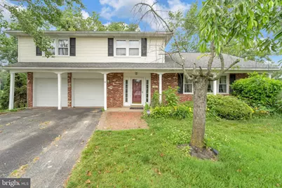 8 Hastings Court, Blackwood, NJ 08012 - Photo 1