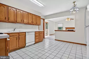 504 Ash St, Glassboro, NJ 08028 - Photo 12