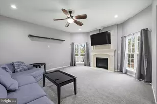 205 Huntingdon Dr, Monroe Township, NJ 08094 - Photo 22