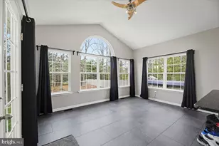 205 Huntingdon Dr, Monroe Township, NJ 08094 - Photo 18