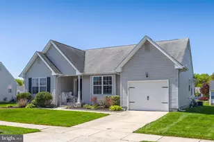 417 Woodruff Trail, Harrison Township, NJ 08062 - Photo 2