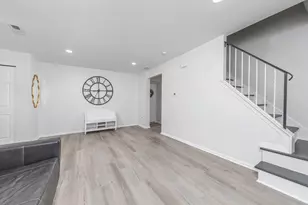 239 Strawbridge Ln, Harrison Township, NJ 08062 - Photo 6