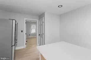 110 W Broad St, Paulsboro, NJ 08066 - Photo 12