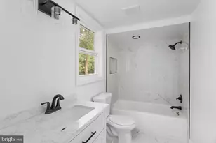 110 W Broad St, Paulsboro, NJ 08066 - Photo 16