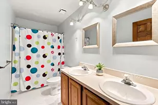 1708 Mallard Ct, Monroe Township, NJ 08094 - Photo 22