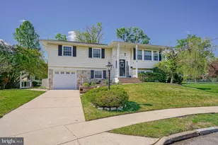 428 Temple Ct, Woodbury Heights, NJ 08097 - Photo 2