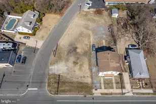 459 W Broad St, Paulsboro, NJ 08066 - Photo 2