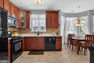 12 Pelican Pl, West Deptford, NJ 08086 - Photo 10