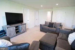 215 Dalton Dr, Woolwich Township, NJ 08085 - Photo 54