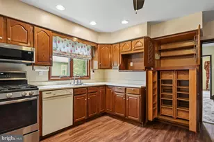 45 Carroll Ave, Monroe Township, NJ 08094 - Photo 10