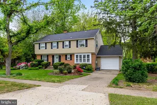 306 Westwood Dr, West Deptford, NJ 08096 - Photo 2
