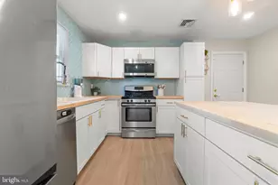 807 Market Ave, Woodbury, NJ 08096 - Photo 10