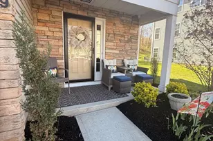 179 Acorn Dr, East Greenwich Township, NJ 08061 - Photo 2