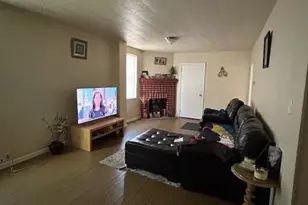 637 Greenwich Ave, Paulsboro, NJ 08066 - Photo 4