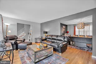 8 Hampshire Ave, Blackwood, NJ 08012 - Photo 6