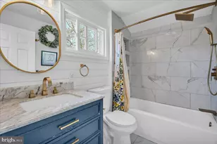 8 Hampshire Ave, Blackwood, NJ 08012 - Photo 16