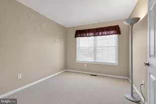 27 Lauren Way, Franklin Township, NJ 08322 - Photo 20