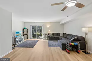 206 Douglas Ct, West Deptford, NJ 08086 - Photo 4