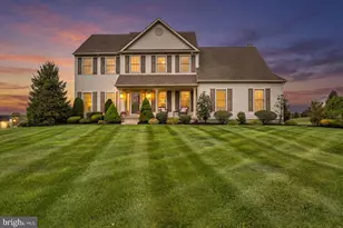 103 Danton Ln, Harrison Township, NJ 08062 - Photo 2