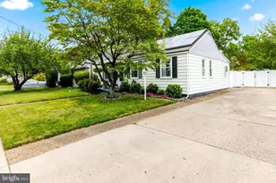 410 W Red Bank Ave, West Deptford, NJ 08096 - Photo 4