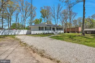 1346 Corkery Ln, Monroe Township, NJ 08094 - Photo 2