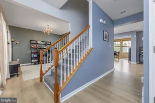 141 Windsor Way, East Greenwich Township, NJ 08061 - Photo 2