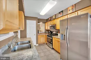 1 Tulip Ct, Deptford, NJ 08096 - Photo 8