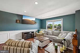 205 Wrexham Ct, Woodbury, NJ 08096 - Photo 6