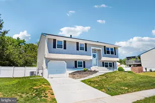 205 Wrexham Ct, Woodbury, NJ 08096 - Photo 4