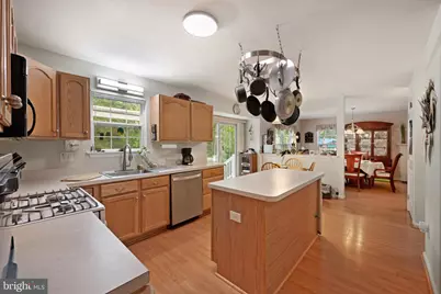 1125 Lafayette Street, Monroe Township, NJ 08094 - Photo 10