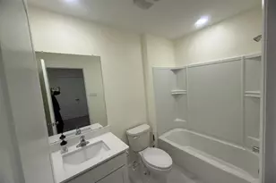 324 Mazzeo Dr, Glassboro, NJ 08028 - Photo 4