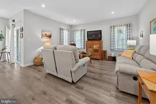 324 Taft Dr, Swedesboro, NJ 08085 - Photo 14