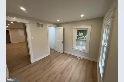 58 Main Street, Logan Township, NJ 08014 - Photo 6