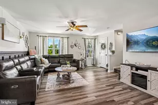 41 Burr St, Monroe Township, NJ 08094 - Photo 4