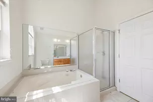 1318 Heidelberg Dr, Monroe Township, NJ 08094 - Photo 20