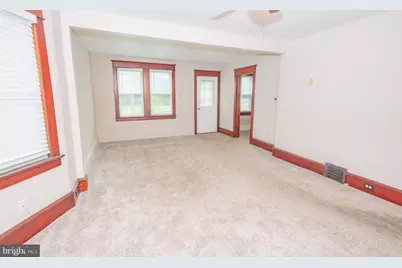 11 Sewell Street #A (DOWN), Glassboro, NJ 08028 - Photo 4
