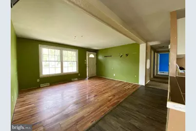 92 Elmer Street, Franklin Township, NJ 08322 - Photo 2
