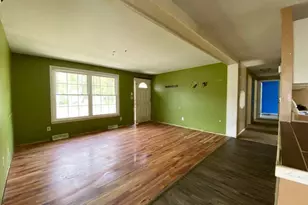 92 Elmer St, Franklin Township, NJ 08322 - Photo 2