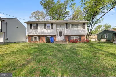 275 Essex Avenue, West Deptford Township, NJ 08086 - Photo 1