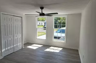 312 Arizona Ave, Monroe Township, NJ 08094 - Photo 2